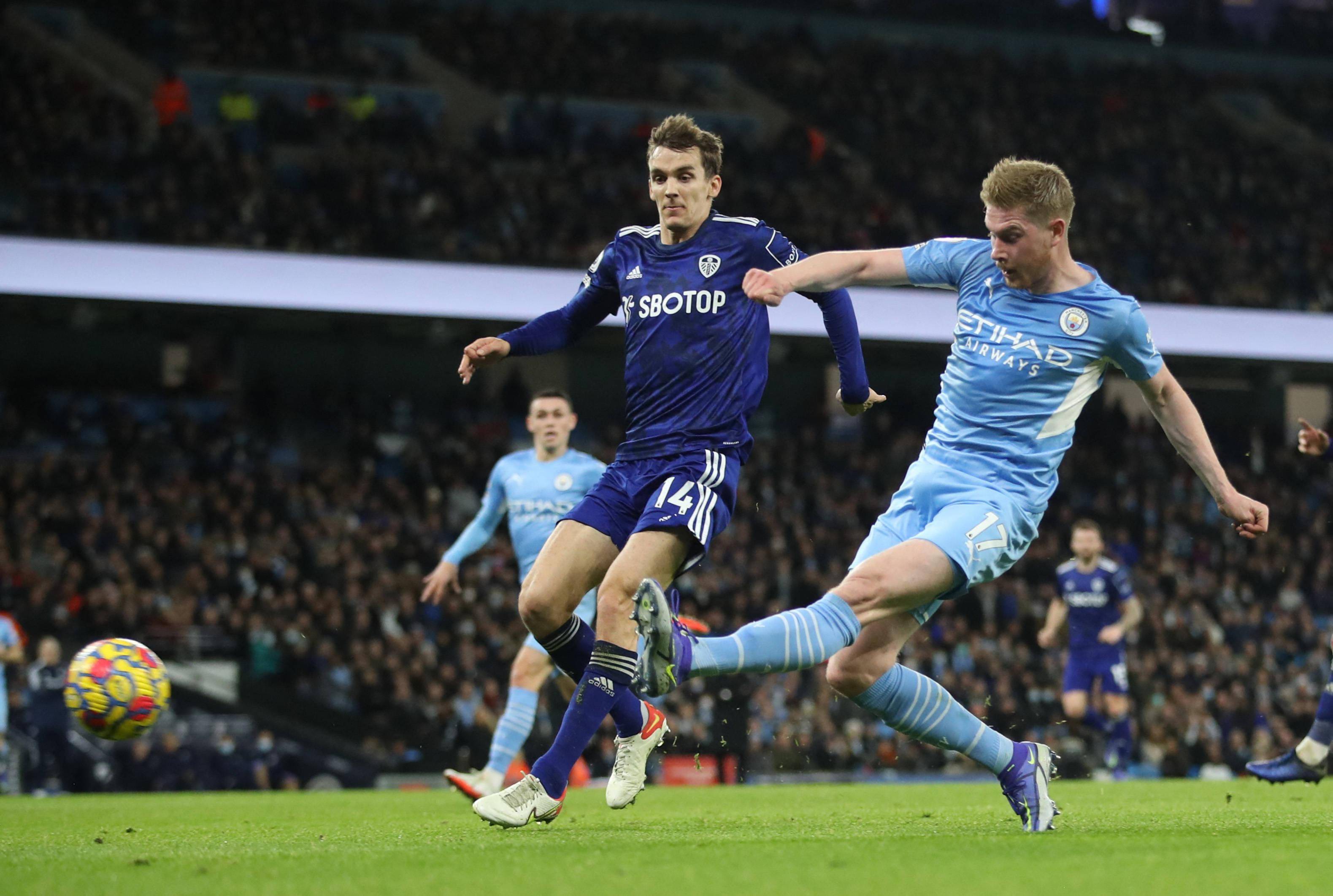 家队的后防 家队的后防